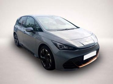 Fahrzeug ansehen: Cupra Born PILOT M 19ALU ACC KAMERA KEYLESS Cupra Born PILOT M 19ALU ACC KAMERA KEYLESS