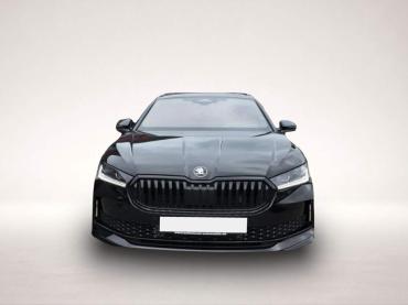 Fahrzeug ansehen: Skoda Superb Combi 2.0 TDI DSG 4x4 Sportline Leder HUD Skoda Superb Combi 2.0 TDI DSG 4x4 Sportline Leder HUD