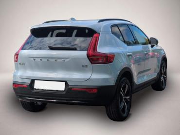 Volvo XC40 B3 (Benzin) Plus Dark 2WD Automatik Bluetoo