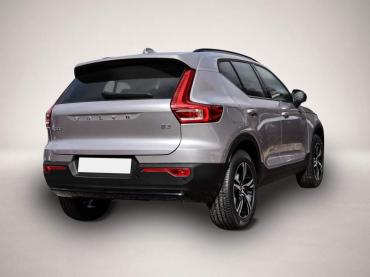 Volvo XC40 B3 Plus Dark Frontscheibenheizung 360 Grad