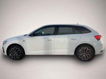 Fahrzeug ansehen: Skoda Scala 1.0 TSI DSG Selection Navi * LM17 * Paket-Blac Skoda Scala 1.0 TSI DSG Selection Navi * LM17 * Paket-Blac