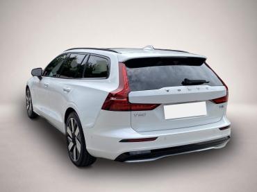 Fahrzeug ansehen: Volvo V60 Ultra Dark Recharge Plug-In Hybrid AWD Navi Volvo V60 Ultra Dark Recharge Plug-In Hybrid AWD Navi