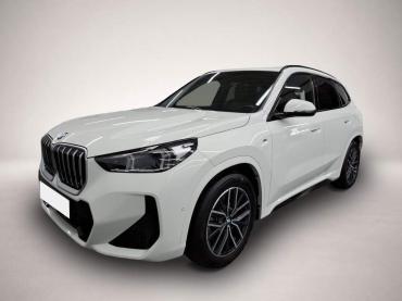 Fahrzeug ansehen: BMW X1 sDrive20i Aut. M Sportpaket NAVI RFK PANO LED BMW X1 sDrive20i Aut. M Sportpaket NAVI RFK PANO LED