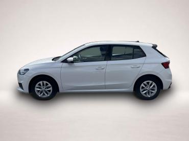 Fahrzeug ansehen: Skoda Fabia 1.0 Active 85¤ m.20% Anz. AHK LED PDC DAB Skoda Fabia 1.0 Active 85¤ m.20% Anz. AHK LED PDC DAB