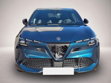 Fahrzeug ansehen: Alfa Romeo Junior Electric Speciale Sport 54kWh Navi 18" Alfa Romeo Junior Electric Speciale Sport 54kWh Navi 18"