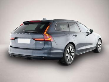 Fahrzeug ansehen: Volvo V90 Kombi Plus Dark Recharge Plug-In Hybrid AWD Volvo V90 Kombi Plus Dark Recharge Plug-In Hybrid AWD