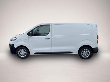 Fahrzeug ansehen: Opel Vivaro -e Edition M 116¤ m.20% Anz. PDC Klima Opel Vivaro -e Edition M 116¤ m.20% Anz. PDC Klima