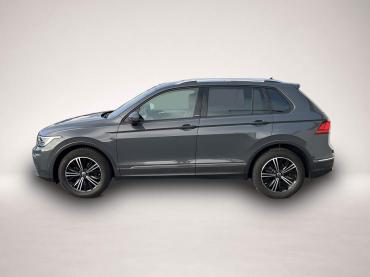 Fahrzeug ansehen: Volkswagen Tiguan 1.5 TSI ACTIVE 1.99% Fin. Navi TravelAssi Volkswagen Tiguan 1.5 TSI ACTIVE 1.99% Fin. Navi TravelAssi