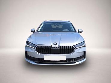 Skoda Superb Combi 2.0 TDI DSG Essence RFK NAVI ACC LE
