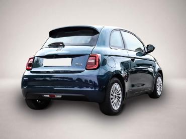 Fiat 500e Navi Soundsystem JBL Apple CarPlay Android