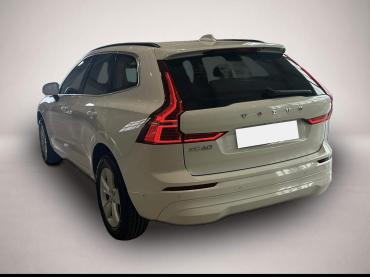 Fahrzeug ansehen: Volvo XC60 Momentum Pro 2WD Bluetooth Navi LED Klima Volvo XC60 Momentum Pro 2WD Bluetooth Navi LED Klima