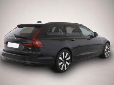 Fahrzeug ansehen: Volvo V90 Kombi Plus Dark Recharge Plug-In Hybrid AWD Volvo V90 Kombi Plus Dark Recharge Plug-In Hybrid AWD