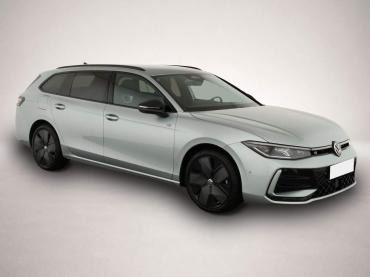 Fahrzeug ansehen: Volkswagen Passat Variant TDI DSG 4M R-LINE Black * AHK * IQ. Volkswagen Passat Variant TDI DSG 4M R-LINE Black * AHK * IQ.