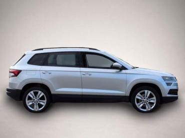 Fahrzeug ansehen: Skoda Karoq Style 4x4 2.0TDI * DSG AHK Alcantara R-Kam Skoda Karoq Style 4x4 2.0TDI * DSG AHK Alcantara R-Kam