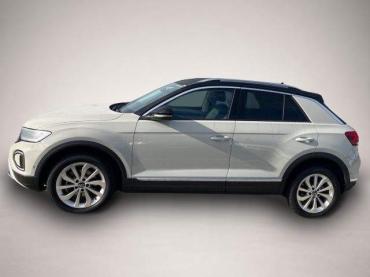Fahrzeug ansehen: Volkswagen T-Roc 1.5 TSI DSG Style AHK;Kamera * LM17 Volkswagen T-Roc 1.5 TSI DSG Style AHK;Kamera * LM17
