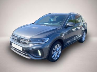 Fahrzeug ansehen: Volkswagen T-Roc 1.5 TSI DSG R-Line * LED * * IQ Drive * RearView Volkswagen T-Roc 1.5 TSI DSG R-Line * LED * * IQ Drive * RearView