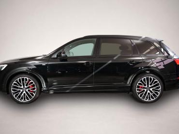 Fahrzeug ansehen: Audi Q7 3.0 TDI 8-Gang-Tiptronic quattro Audi Q7 3.0 TDI 8-Gang-Tiptronic quattro