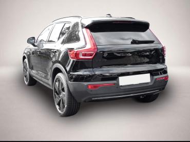 Fahrzeug ansehen: Volvo XC40 B4 2WD Plus Black Edition ACC AUT DYNLICHT Volvo XC40 B4 2WD Plus Black Edition ACC AUT DYNLICHT