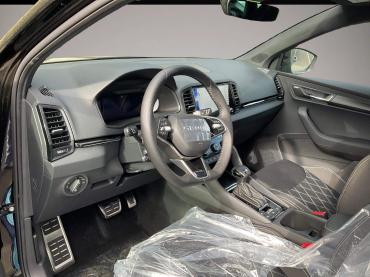 Skoda Karoq 1.5 TSI DSG Sportline * AHK * Navi * CANTON
