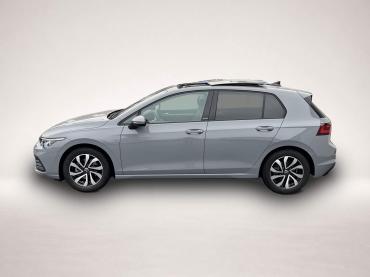 Fahrzeug ansehen: Volkswagen Golf 2.0 TDI DSG Active 138¤ m.20% Anz. AHK PANO Volkswagen Golf 2.0 TDI DSG Active 138¤ m.20% Anz. AHK PANO