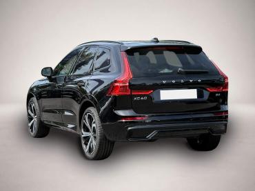 Fahrzeug ansehen: Volvo XC60 R Design 2WD B4 Diesel EU6d Navi Digitales Volvo XC60 R Design 2WD B4 Diesel EU6d Navi Digitales