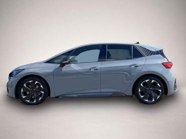 Fahrzeug ansehen: Cupra Born WÄRMEPUMPE * 360-KAMERA * NAVI * LED * CCS * FULL-LI Cupra Born WÄRMEPUMPE * 360-KAMERA * NAVI * LED * CCS * FULL-LI