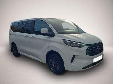 Fahrzeug ansehen: Ford Tourneo Custom L1H1 Titanium AHK Navi TWA Kam. Ford Tourneo Custom L1H1 Titanium AHK Navi TWA Kam.
