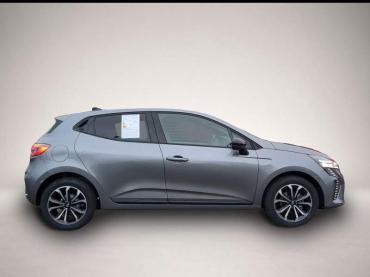 Renault Clio TCe 90 X-Tronic Autom. Techno SHZ * LED * RFK