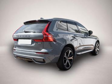 Fahrzeug ansehen: Volvo XC60 Ultimate Dark AWD HUD Digitales Cockpit Mem Volvo XC60 Ultimate Dark AWD HUD Digitales Cockpit Mem