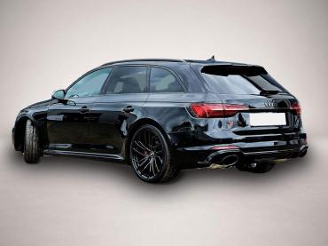 Audi RS4 Avant Tiptronic RS Essentials
