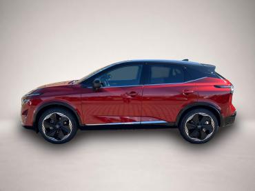 Fahrzeug ansehen: Nissan Qashqai TEKNA * Premium Plus 1.3 DIG-T MHEV 116kw Xtroni. Nissan Qashqai TEKNA * Premium Plus 1.3 DIG-T MHEV 116kw Xtroni.