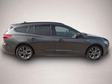 Fahrzeug ansehen: Ford Focus Turnier 1.0 ST-Line X * AHK * Navi * Kamera Ford Focus Turnier 1.0 ST-Line X * AHK * Navi * Kamera