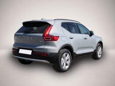 Fahrzeug ansehen: Volvo XC40 B3 Core Fahrerassistenz Winter-Paket Navi D Volvo XC40 B3 Core Fahrerassistenz Winter-Paket Navi D