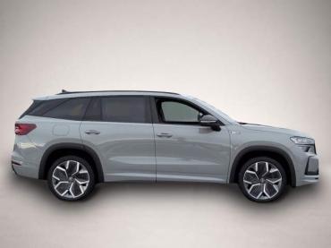 Fahrzeug ansehen: Skoda Kodiaq SPORTLINE 7-Sitze 4x4 TDI * AHK StndHzg 20 Skoda Kodiaq SPORTLINE 7-Sitze 4x4 TDI * AHK StndHzg 20