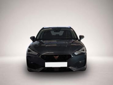 Fahrzeug ansehen: Cupra Leon SP 1.5 TSI PANORAMA * AHK * KAMERA * PARKLENK Cupra Leon SP 1.5 TSI PANORAMA * AHK * KAMERA * PARKLENK