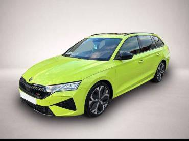 Fahrzeug ansehen: Skoda Octavia 2.0 TSI RS DSG * Pano * Navi * Kessy * SideAssis Skoda Octavia 2.0 TSI RS DSG * Pano * Navi * Kessy * SideAssis