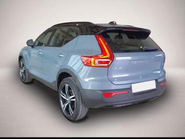 Fahrzeug ansehen: Volvo XC40 R Design 2WD Bluetooth Navi LED Vollleder Volvo XC40 R Design 2WD Bluetooth Navi LED Vollleder