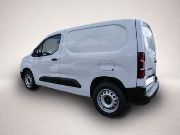 Fahrzeug ansehen: Fiat Doblo Kastenwagen M 1.5 Diesel 75 kW Fiat Doblo Kastenwagen M 1.5 Diesel 75 kW