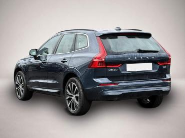 Volvo XC60 B4 B Core 2WD Soundsystem LED Kurvenlicht A