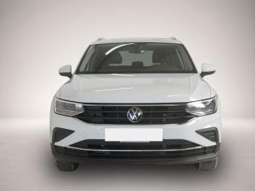 Fahrzeug ansehen: Volkswagen Tiguan 1.4 TSI eHybrid Active Volkswagen Tiguan 1.4 TSI eHybrid Active
