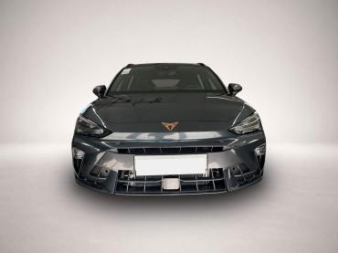 Fahrzeug ansehen: Cupra Leon SP 1.5 eTSI DSG AHK PANO ALCANTARA MATRIX Cupra Leon SP 1.5 eTSI DSG AHK PANO ALCANTARA MATRIX