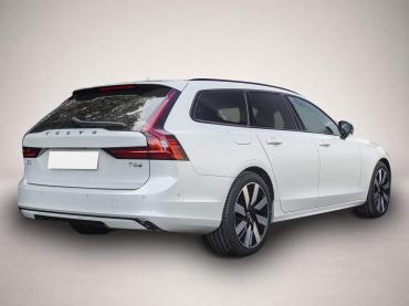 Volvo V90 Kombi Plus Dark Recharge Plug-In Hybrid AWD