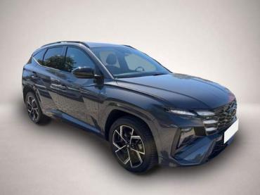 Fahrzeug ansehen: Hyundai TUCSON FL PHEV (MY25) 1.6 T-GDi (252 PS) 6-AT 4W Hyundai TUCSON FL PHEV (MY25) 1.6 T-GDi (252 PS) 6-AT 4W