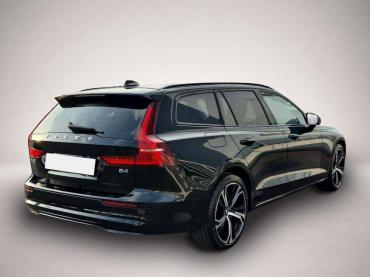 Fahrzeug ansehen: Volvo V60 B4 B DKG Plus Dark Business Plus * Pano Volvo V60 B4 B DKG Plus Dark Business Plus * Pano