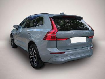 Fahrzeug ansehen: Volvo XC60 B4 (Benzin) Core Mild-Hybrid - RFK/ACC Volvo XC60 B4 (Benzin) Core Mild-Hybrid - RFK/ACC