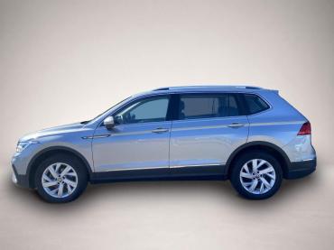 Fahrzeug ansehen: Volkswagen Tiguan Allspace 1.5 TSI DSG LIFE 7-Sitzer AHK * EL Volkswagen Tiguan Allspace 1.5 TSI DSG LIFE 7-Sitzer AHK * EL