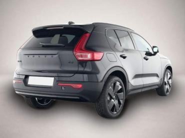 Fahrzeug ansehen: Volvo XC40 Plus Black Edition 2WD StandHZG Digitales C Volvo XC40 Plus Black Edition 2WD StandHZG Digitales C