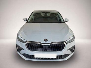 Fahrzeug ansehen: Skoda Scala 115PS DSG GV5 * AHK * Alu16 * PDC * Sitzheizung * A. Skoda Scala 115PS DSG GV5 * AHK * Alu16 * PDC * Sitzheizung * A.