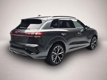 Fahrzeug ansehen: Audi Q3 TDI S-Tronic S-Line Navi LED-Plus Pano Audi Q3 TDI S-Tronic S-Line Navi LED-Plus Pano