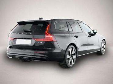 Fahrzeug ansehen: Volvo V60 Kombi Ultra Dark Recharge Plug-In Hybrid AWD Volvo V60 Kombi Ultra Dark Recharge Plug-In Hybrid AWD